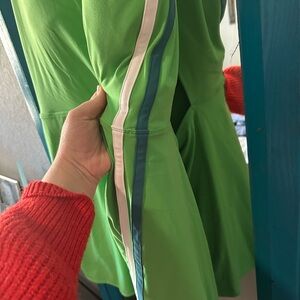 JoyLab Vibrant Green Top